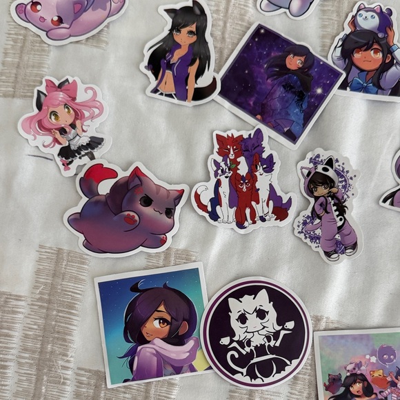 Cute Character Sticker Set - Picture 7 of 12